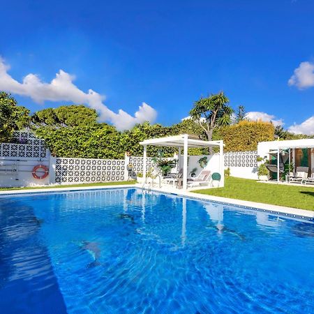Villa Casacara Marbella Beachside Costabella -Spain Экстерьер фото