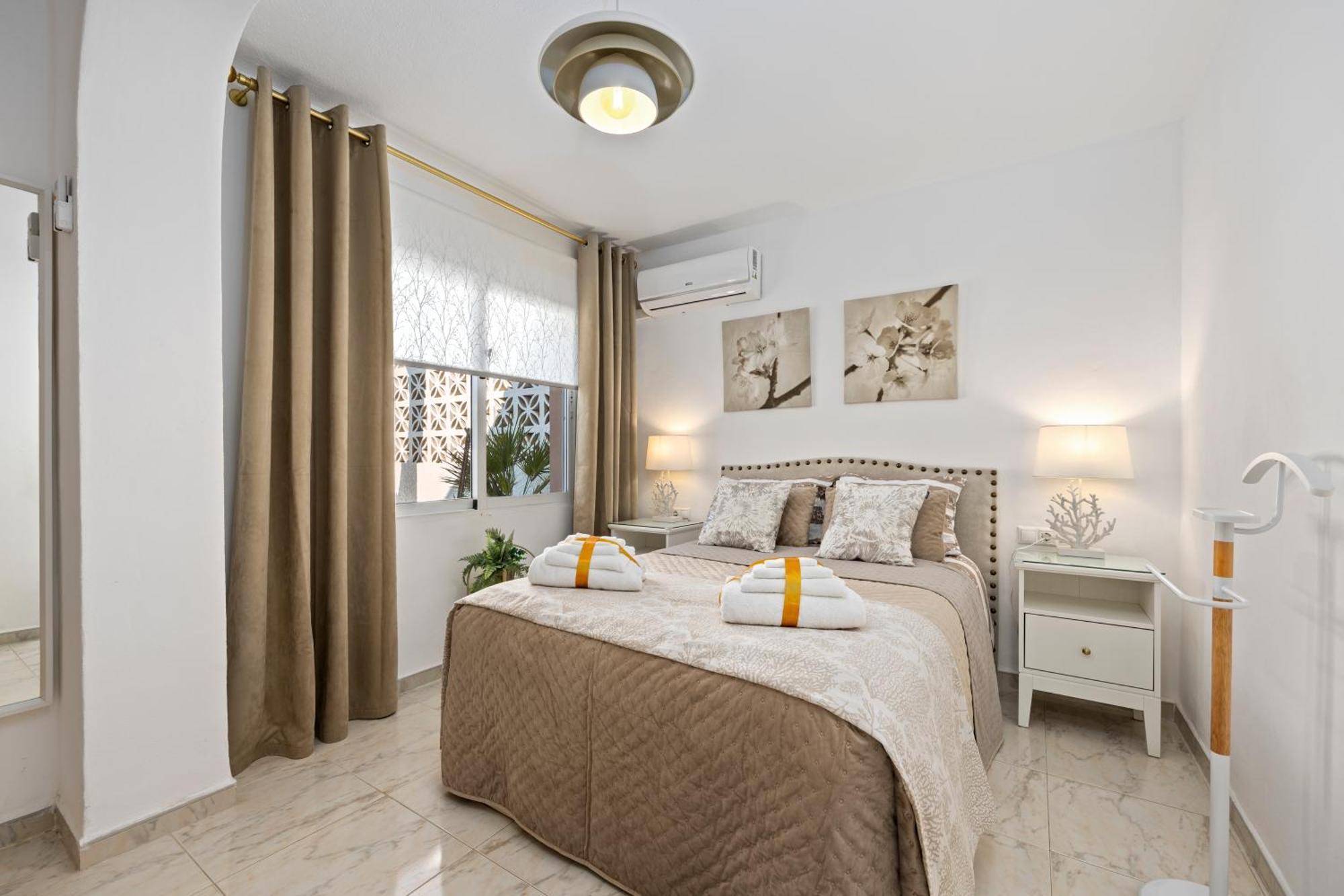 Villa Casacara Marbella Beachside Costabella -Spain Экстерьер фото